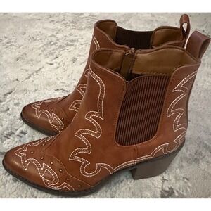 Pierre Dumas Womens Brown Western Cowboy Ankle Boots Size 6